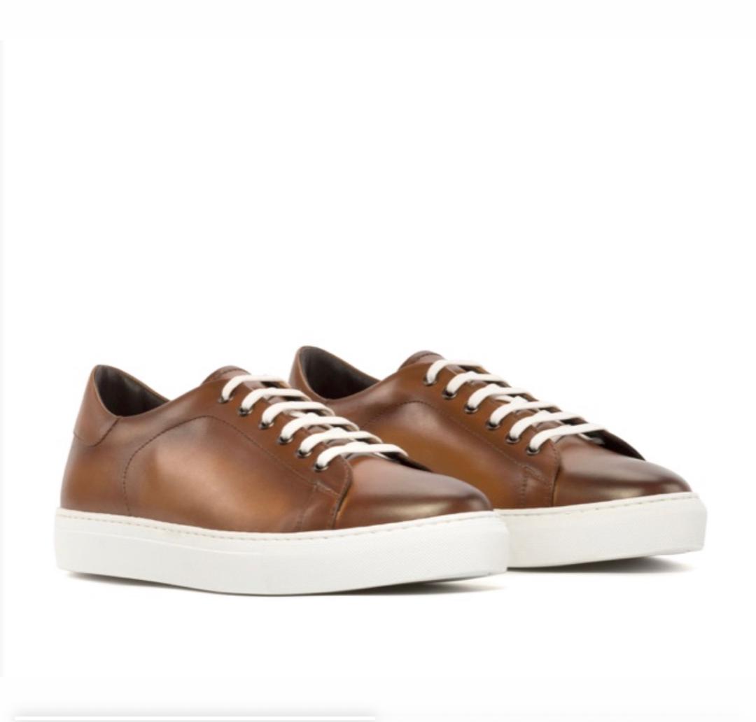 Brown Calf Leader Trainer